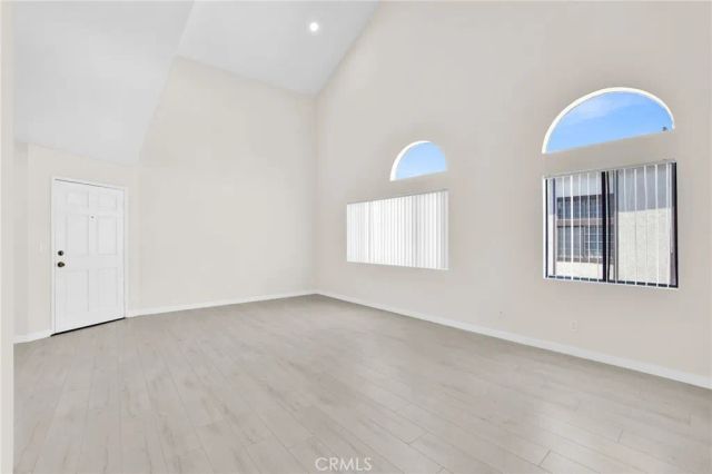 7750 Laurel Canyon Boulevard 9, North Hollywood, CA 91605