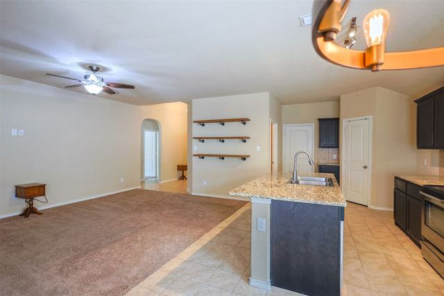 624 River Rock Drive, Azle, TX 76020