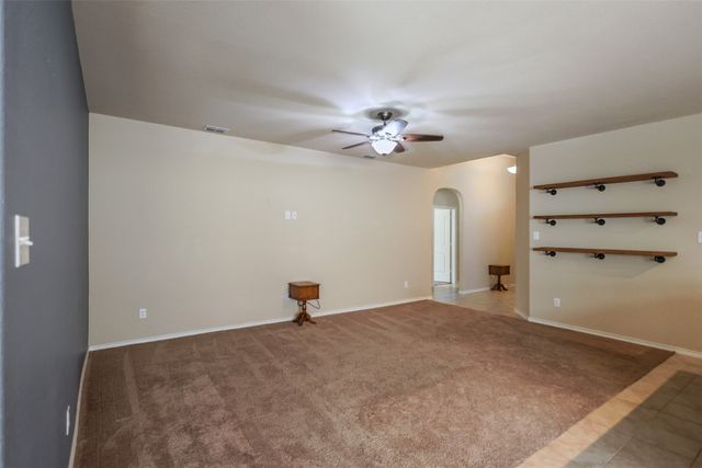624 River Rock Drive, Azle, TX 76020