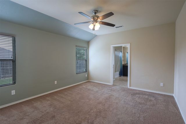 624 River Rock Drive, Azle, TX 76020