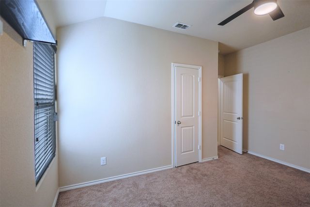 624 River Rock Drive, Azle, TX 76020