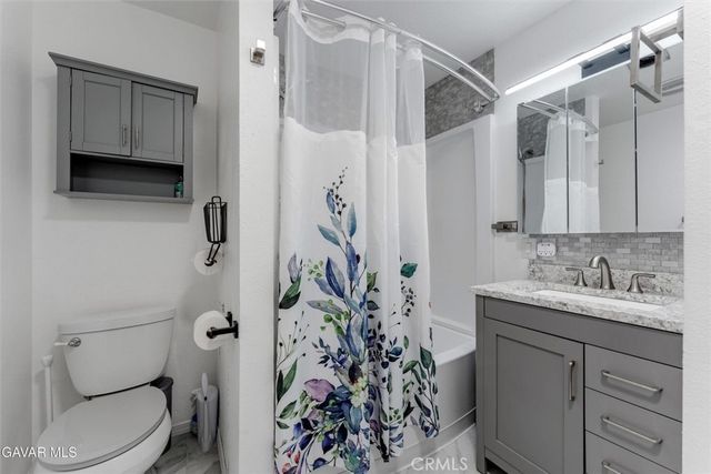 43014 7th Street E, Lancaster, CA 93535