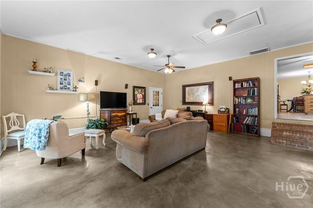 202 Rolling Ridge Court, Statesboro, GA 30461