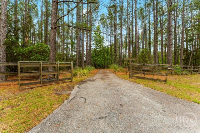202 Rolling Ridge Court, Statesboro, GA 30461