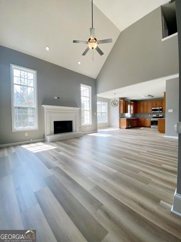 675 Millbrook Villa Drive, Tyrone, GA 30290