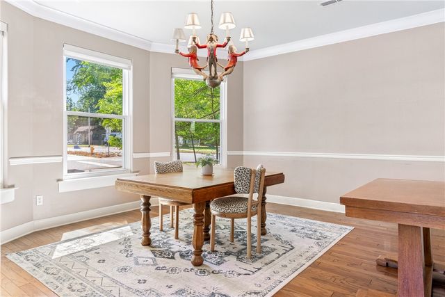 301 NW B Street, Bentonville, AR 72712