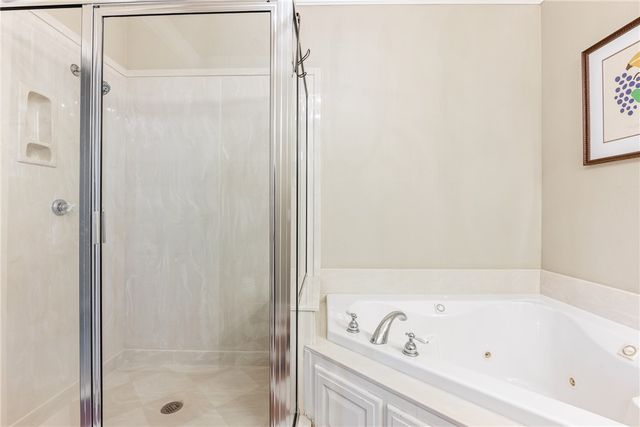 301 NW B Street, Bentonville, AR 72712