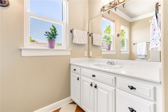 301 NW B Street, Bentonville, AR 72712