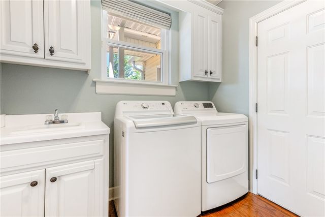 301 NW B Street, Bentonville, AR 72712