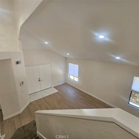2951 Wimbledon, Corona, CA 92879