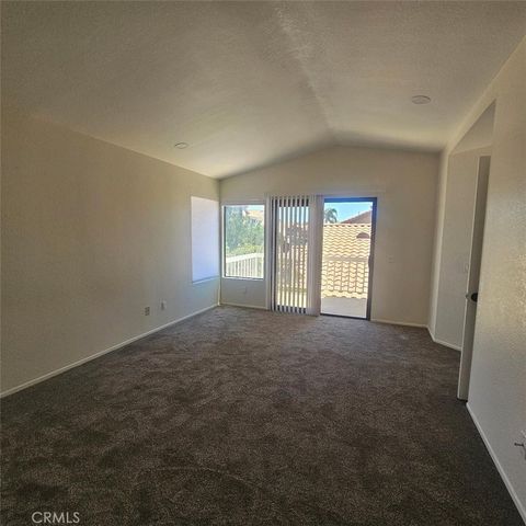 2951 Wimbledon, Corona, CA 92879