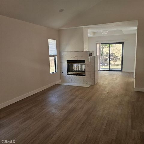 2951 Wimbledon, Corona, CA 92879