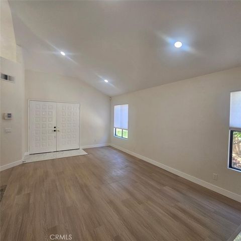 2951 Wimbledon, Corona, CA 92879