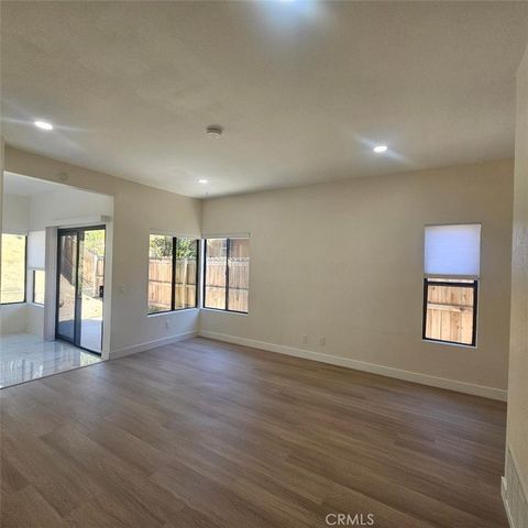 2951 Wimbledon, Corona, CA 92879
