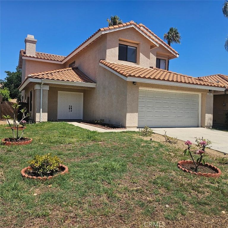 2951 Wimbledon, Corona, CA 92879