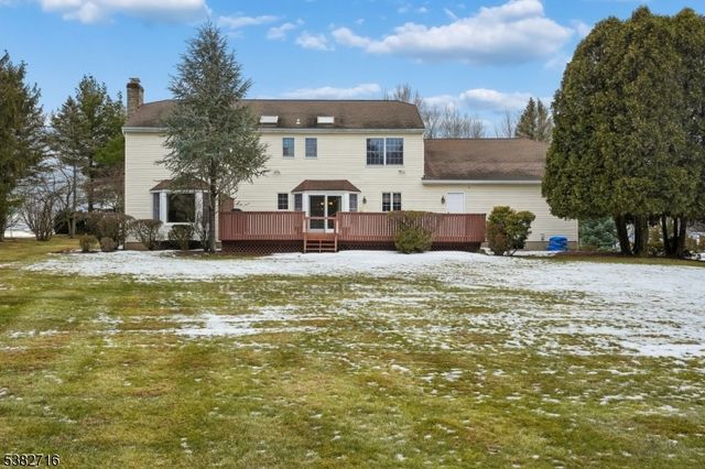 32 Nancy Terrace, Washington Twp., NJ 07853