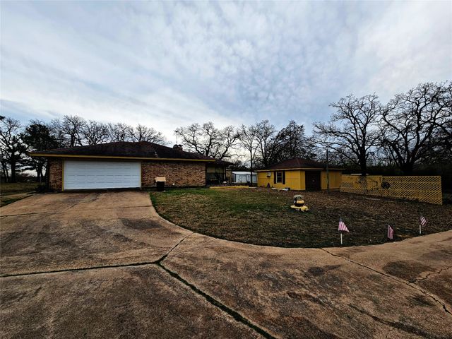 5955 Pecan Circle, Alvarado, TX 76009