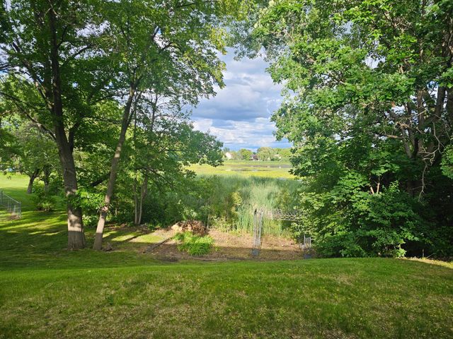 16821 Blind Lake Trail SE, Prior Lake, MN 55372