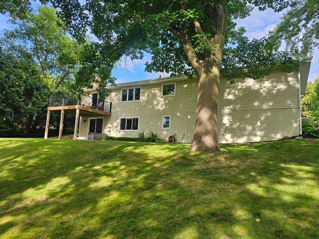 16821 Blind Lake Trail SE, Prior Lake, MN 55372