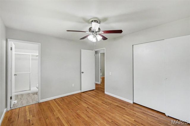 960 N Park Lane, Florissant, MO 63031