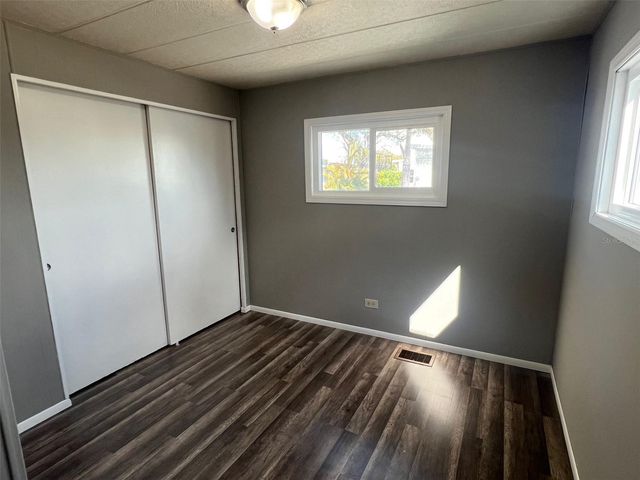 66 THATCH PALM STREET W, Largo, FL 33770