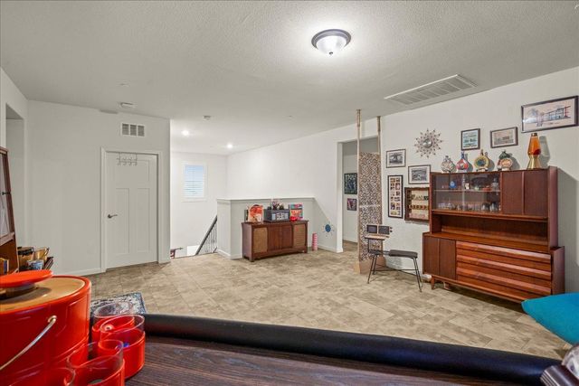 12791 Evanston Way, Rancho Cordova, CA 95742