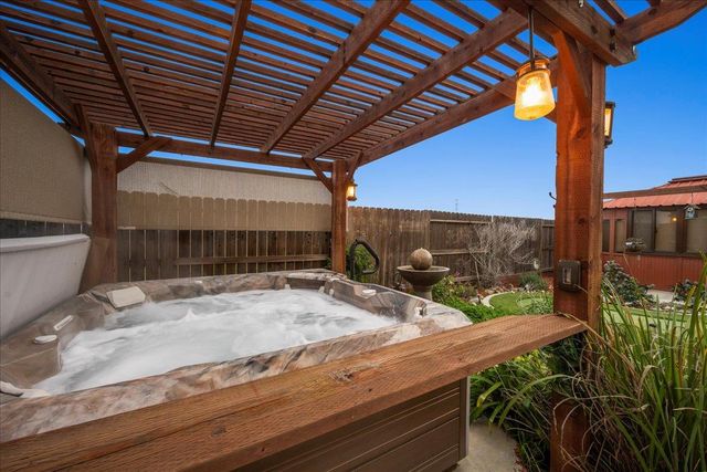 12791 Evanston Way, Rancho Cordova, CA 95742