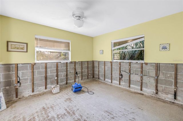 523 REID STREET, Sarasota, FL 34242