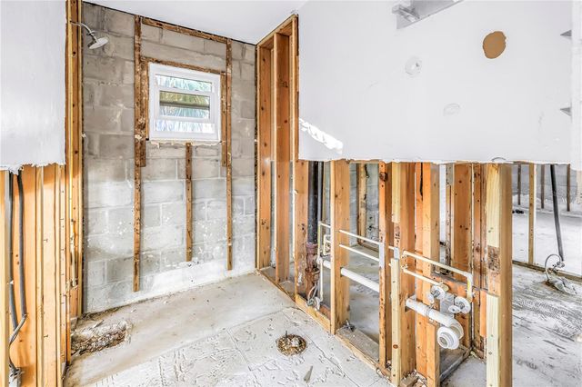 523 REID STREET, Sarasota, FL 34242