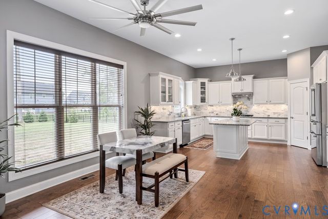 11655 Riverboat Dr, Chester, VA 23836