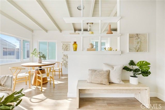 130 43rd, Newport Beach, CA 92663