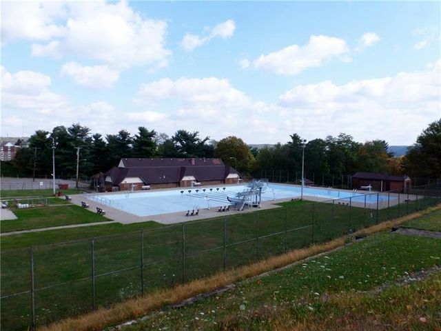 900 Vankirk St., Clairton, PA 15025