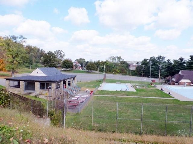 900 Vankirk St., Clairton, PA 15025