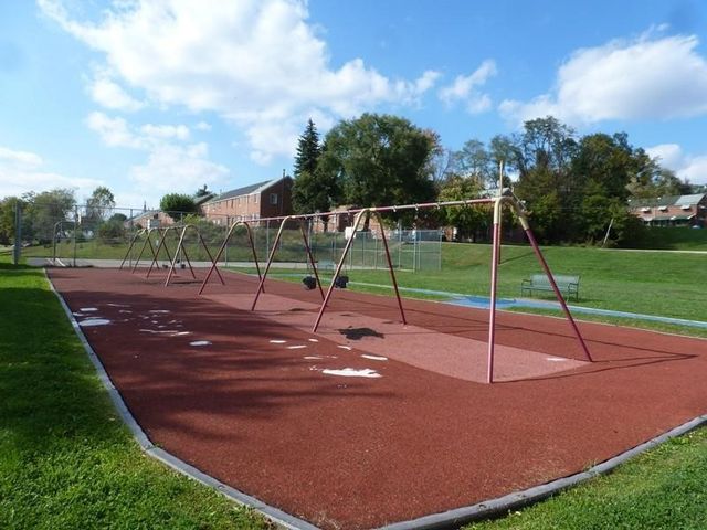 900 Vankirk St., Clairton, PA 15025