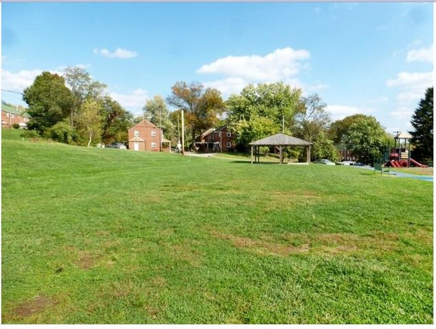 900 Vankirk St., Clairton, PA 15025