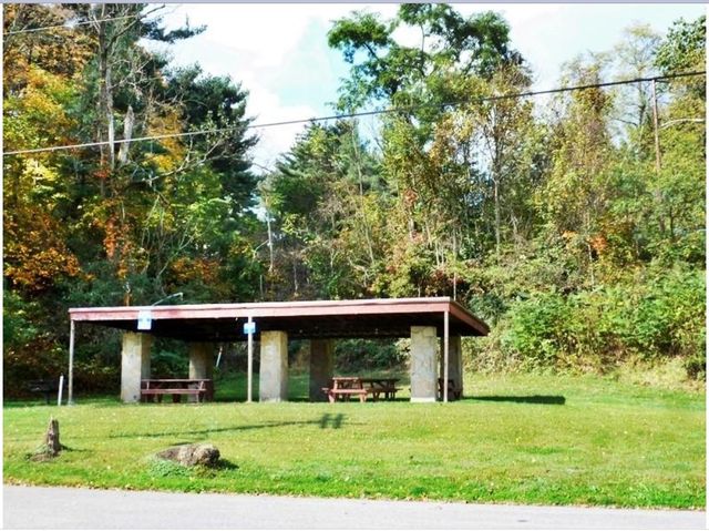 900 Vankirk St., Clairton, PA 15025