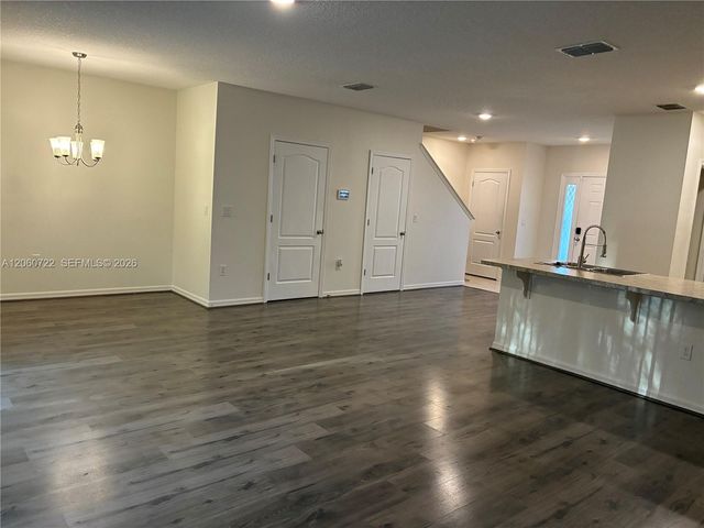 1612 Primo Court, Daytona Beach, FL 32117