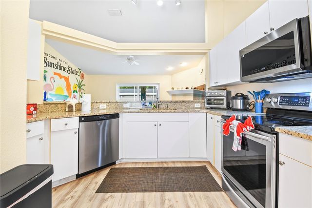 29708 69TH STREET N, Clearwater, FL 33761