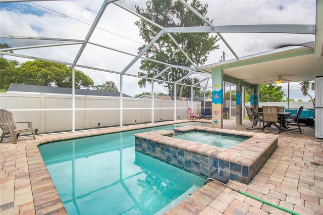 29708 69TH STREET N, Clearwater, FL 33761