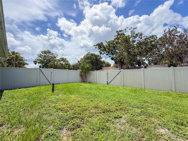 29708 69TH STREET N, Clearwater, FL 33761