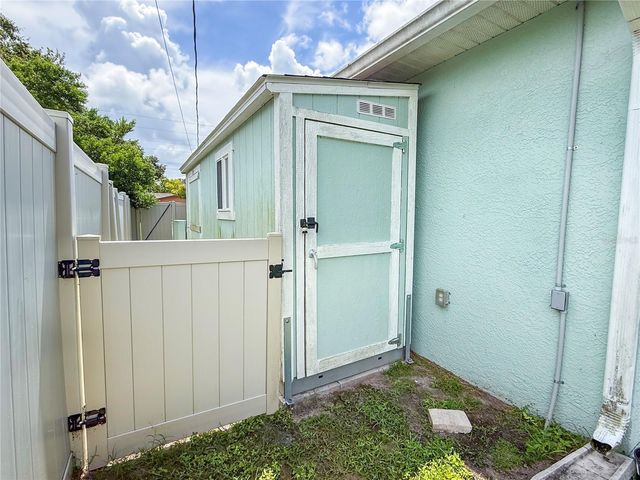 29708 69TH STREET N, Clearwater, FL 33761