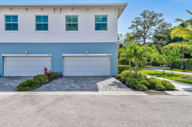 4707 SE Manatee Way, Stuart, FL 34997