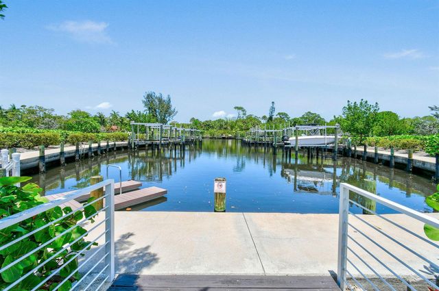 4707 SE Manatee Way, Stuart, FL 34997