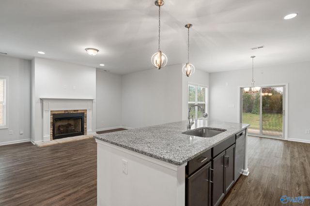 152 Kingswood Drive, Huntsville, AL 35806