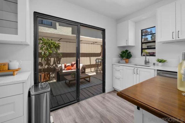 2726 Ariane Dr 46, San Diego, CA 92117