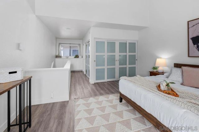 2726 Ariane Dr 46, San Diego, CA 92117
