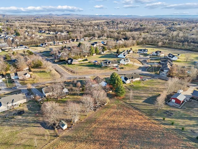 202 Briston Court, Murfreesboro, TN 37127