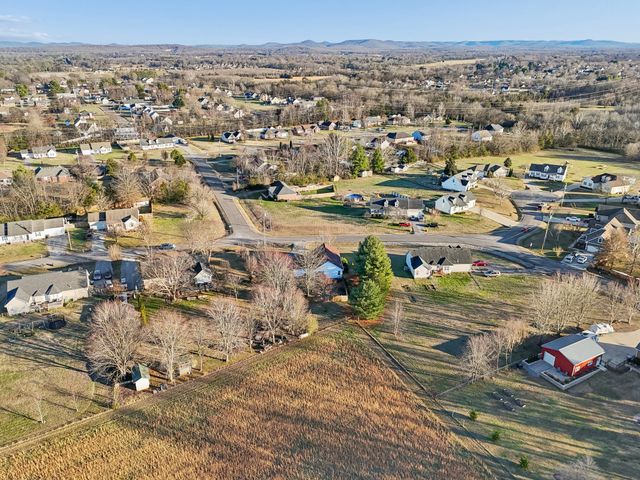 202 Briston Court, Murfreesboro, TN 37127