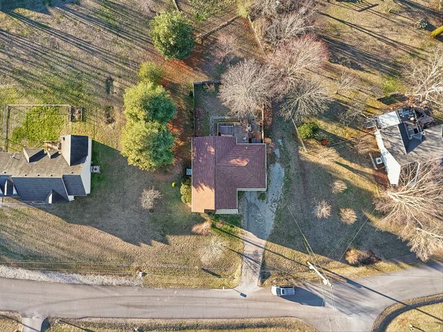 202 Briston Court, Murfreesboro, TN 37127