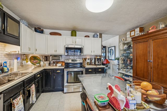 202 Briston Court, Murfreesboro, TN 37127